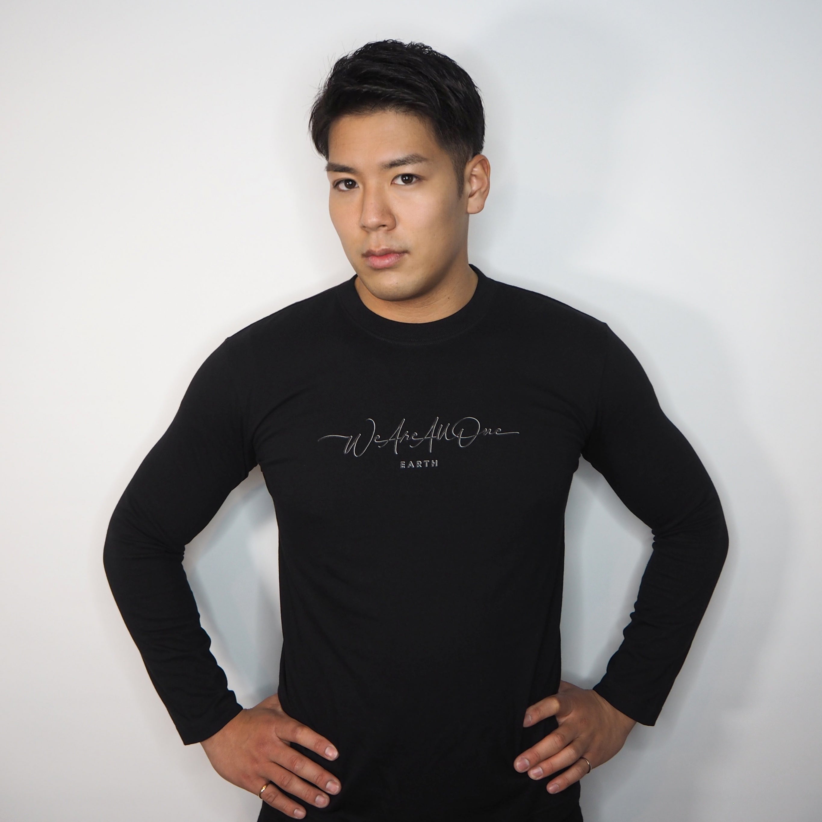 "We Are All One" Basic Long Sleeve T-shirt