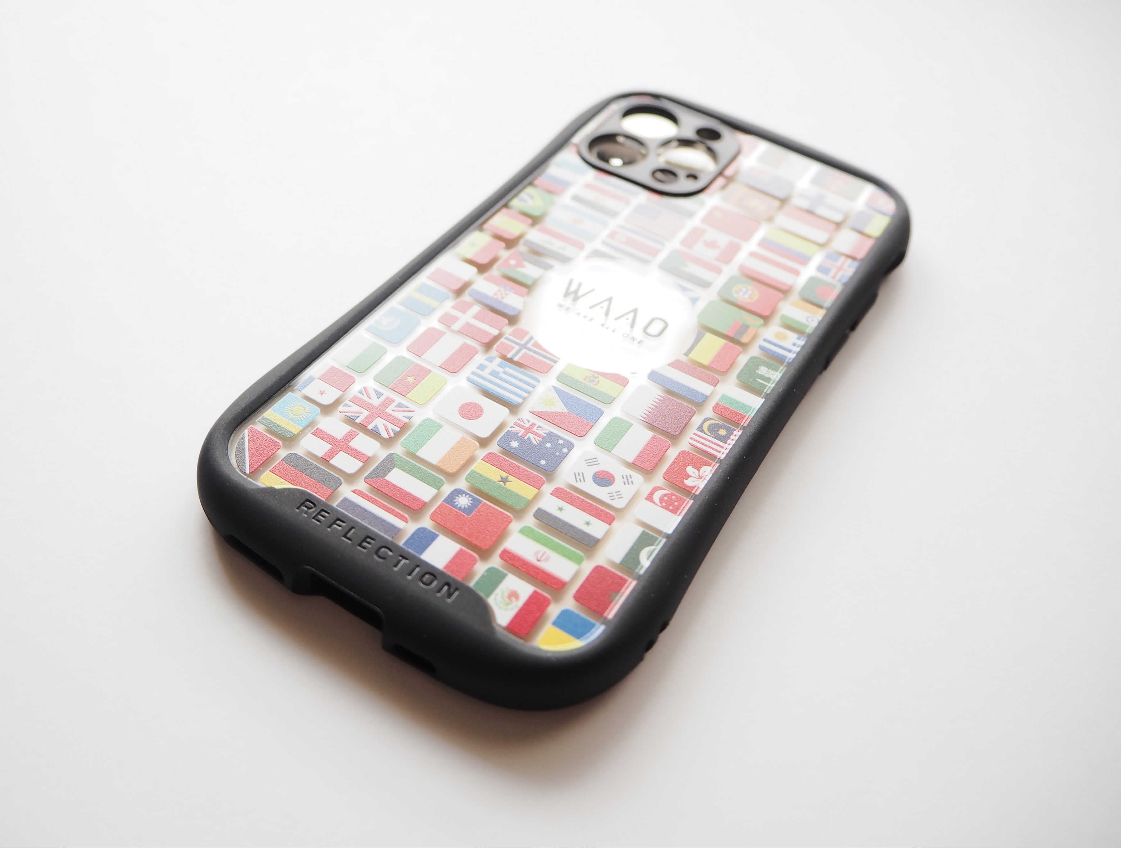 World Flag Reflection Grip Phone Case